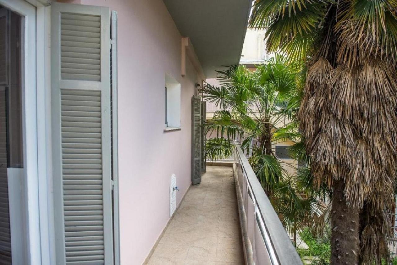 Huge Luxury City Apartment Κατερίνη Εξωτερικό φωτογραφία