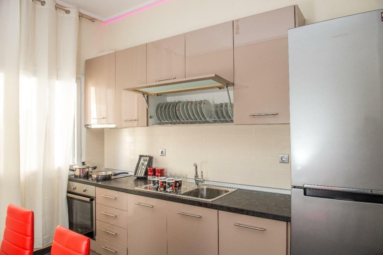 Huge Luxury City Apartment Κατερίνη Εξωτερικό φωτογραφία