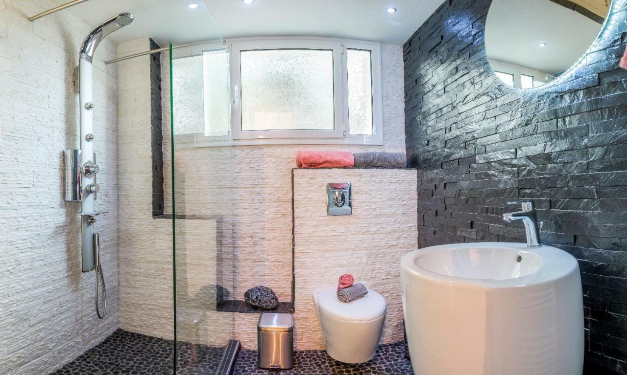 Huge Luxury City Apartment Κατερίνη Εξωτερικό φωτογραφία